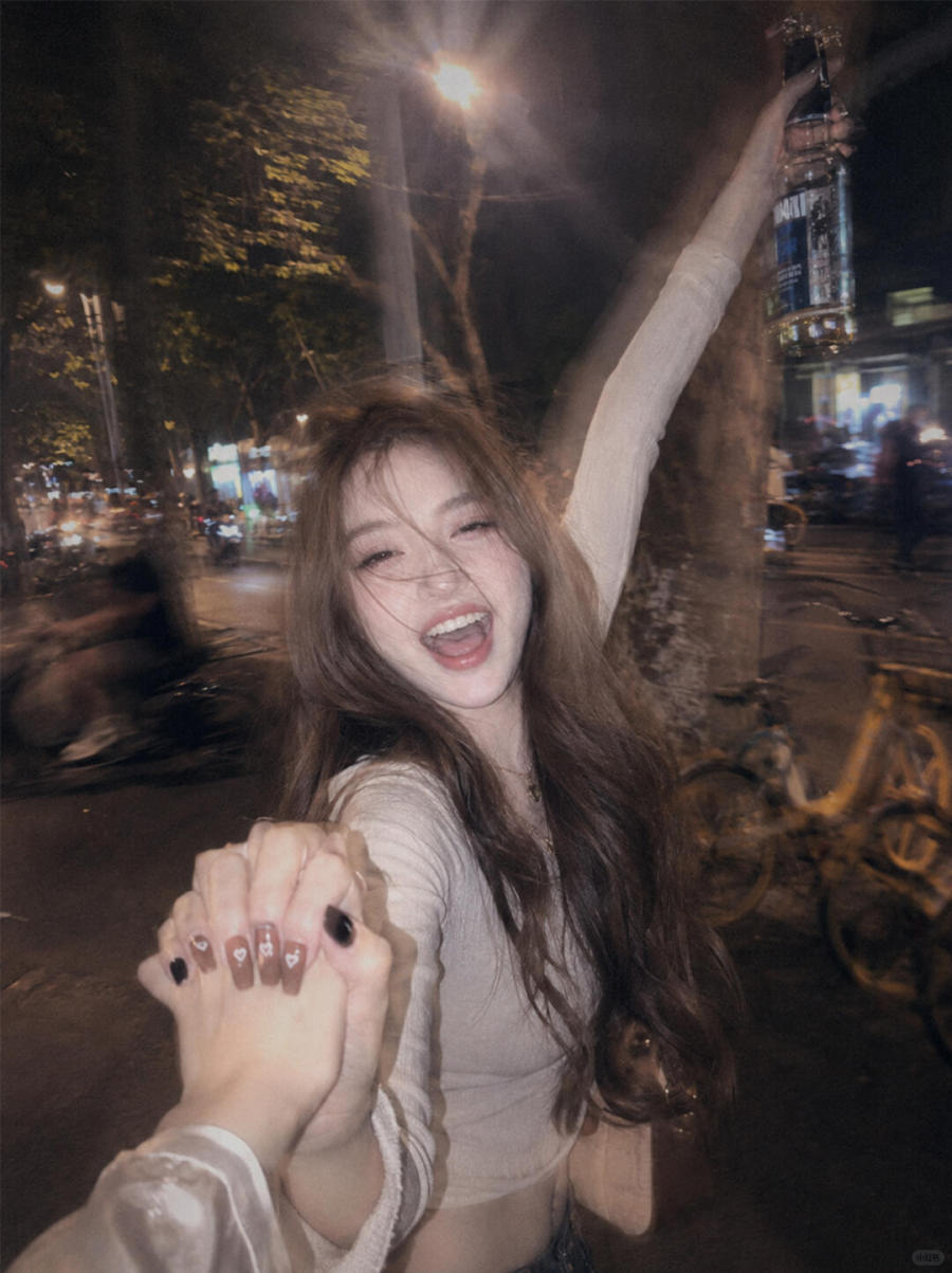 不刻意摆拍的微醺随拍✨超绝的氛围感 图4